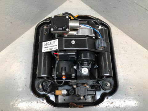 Range Rover L322 Air Suspension Compressor Pump Hitachi RQU500302 R30016