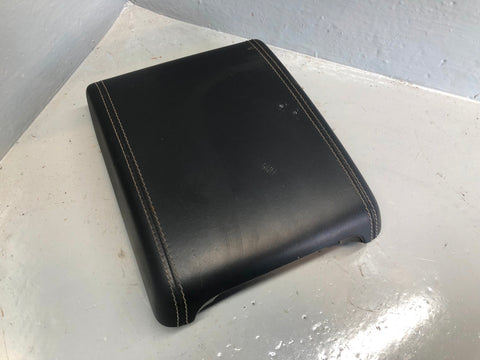 Range Rover Evoque Centre Console Armrest Lid in Ebony Black L538 L18065