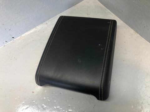 Range Rover Evoque Centre Console Armrest Lid in Ebony Black L538 L18065
