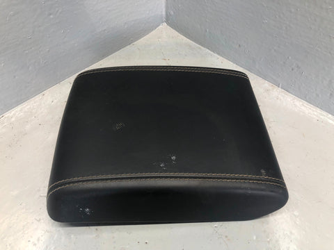 Range Rover Evoque Centre Console Armrest Lid in Ebony Black L538 L18065
