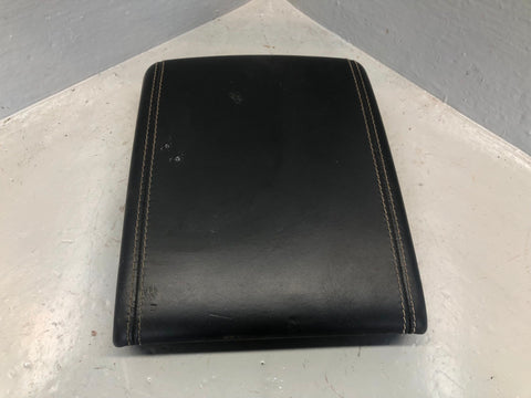 Range Rover Evoque Centre Console Armrest Lid in Ebony Black L538 L18065