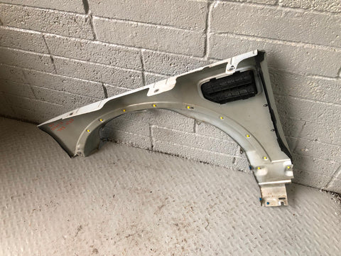 Discovery 3 Wing Off Side Front Zermatt Silver Land Rover 2004 to 2009 D26036