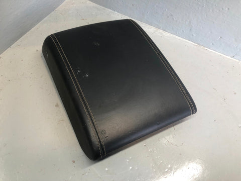 Range Rover Evoque Centre Console Armrest Lid in Ebony Black L538 L18065