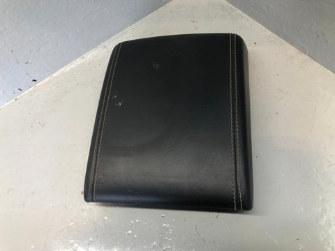 Range Rover Evoque Centre Console Armrest Lid in Ebony Black L538 L18065