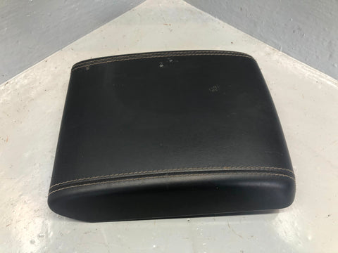 Range Rover Evoque Centre Console Armrest Lid in Ebony Black L538 L18065