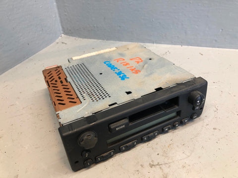 Discovery 2 Stereo Head Unit Radio Cassette Player XQD000050PMA R18125