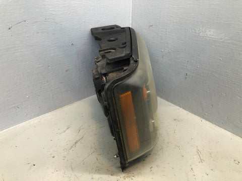 Discovery 2 Headlight Off Side Facelift Td5 V8 Land Rover 2002 to 2004 R19026