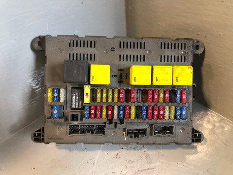 Freelander 1 Fuse Box Internal Under Dash YQE102930 1998 to 2001 Land Rover