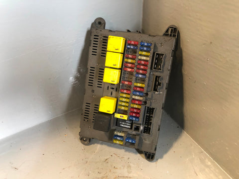 Freelander 1 Fuse Box Internal Under Dash YQE102930 1998 to 2001 Land Rover