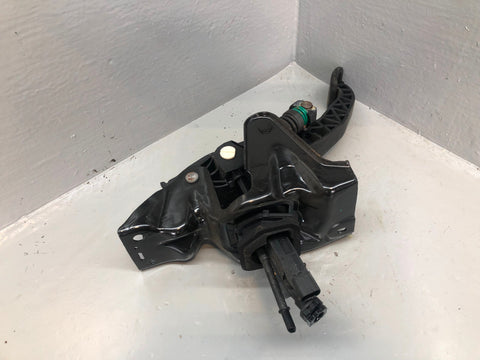 Discovery Sport Clutch Pedal GJ32-7B633-BB Manual L550 Land Rover 2014 to 2019