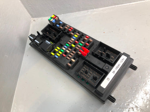 Discovery Sport Fuse Box 2.0 D FK72-14F041-AC 2.0 D L550 Land Rover 2016 to 2019