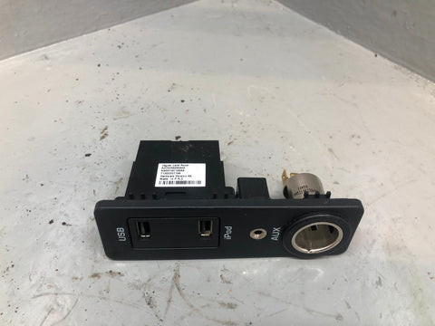 Range Rover Evoque USB AUX 12V Centre Console A2C5336865900 L538 2011 to 2018