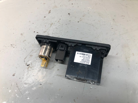 Range Rover Evoque USB AUX 12V Centre Console A2C5336865900 L538 2011 to 2018