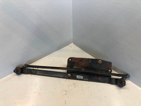 Discovery 2 Front Wiper Motor and Linkage DKD100620 Land Rover R18125