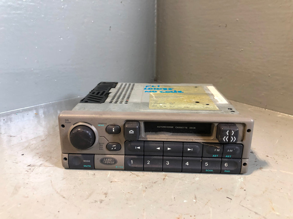 Freelander 1 Radio Cassette Stereo Head Unit 22DC594/61L Land Rover 1998 to 2001