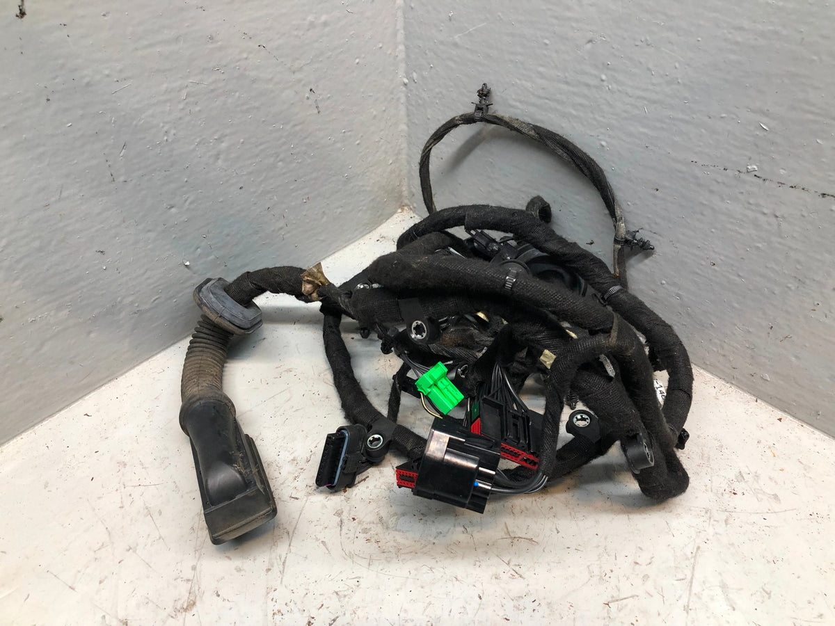Discovery Sport Door Wiring Loom Off Side Front HK72-14631-CHB Land Rover