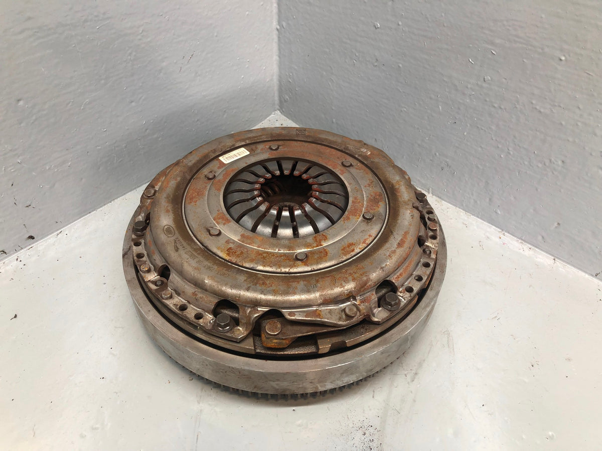 Discovery Sport Dual Mass Flywheel Clutch Kit 2.0 D L550 Land Rover L28046