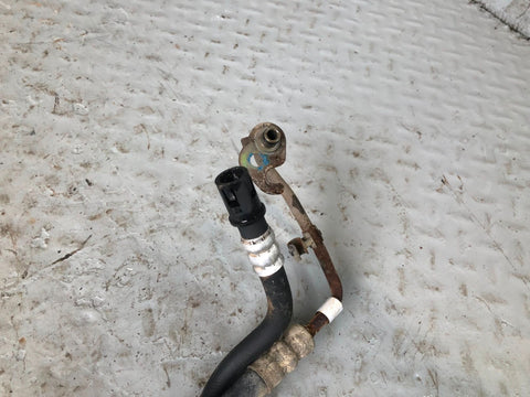Discovery 3 Power Steering Pipes 2.7 TDV6 Land Rover Euro 3 2004 to 2007 D26036