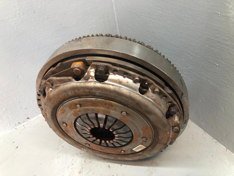 Discovery Sport Dual Mass Flywheel Clutch Kit 2.0 D L550 Land Rover L28046