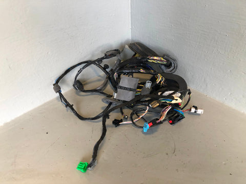 Discovery 4 Door Wiring Loom Off Side Front FH22-14631-ADC L319 Keyless