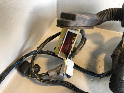 Discovery 4 Door Wiring Loom Off Side Front FH22-14631-ADC L319 Keyless