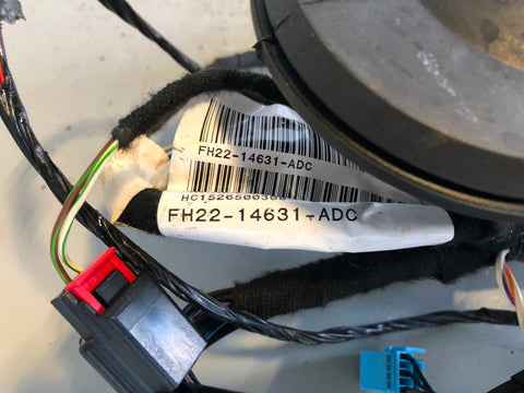 Discovery 4 Door Wiring Loom Off Side Front FH22-14631-ADC L319 Keyless