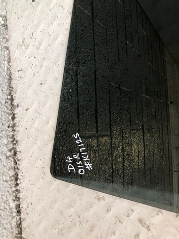 Discovery 4 Glass Rear Door Window Off Side Land Rover 2009 to 2016 Tinted