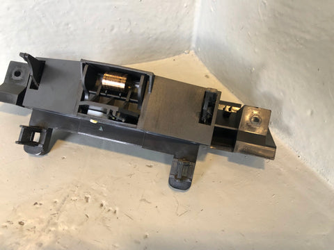 Discovery 4 Ashtray Front Land Rover AH22-048A02-AB 2009 to 2016 K19085