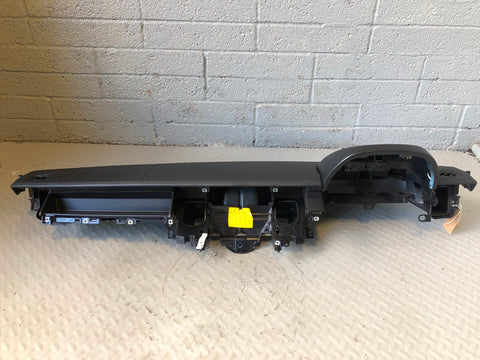 Discovery 4 Dashboard Black Land Rover Sat Nav Land Rover 2009 to 2016 K19085