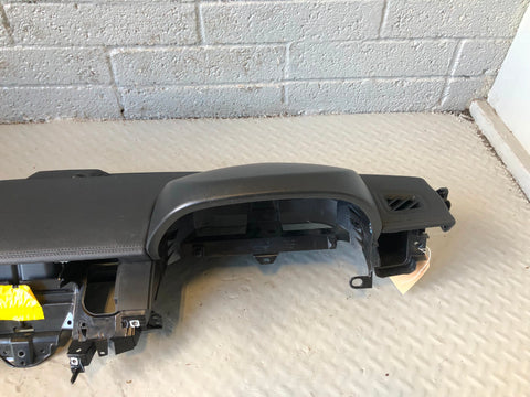 Discovery 4 Dashboard Black Land Rover Sat Nav Land Rover 2009 to 2016 K19085