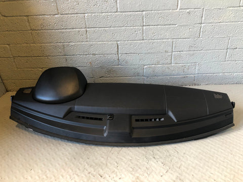 Discovery 4 Dashboard Black Land Rover Sat Nav Land Rover 2009 to 2016 K19085