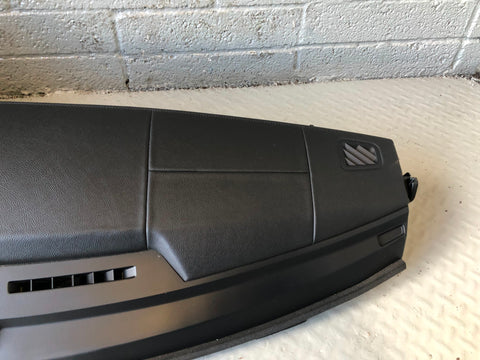 Discovery 4 Dashboard Black Land Rover Sat Nav Land Rover 2009 to 2016 K19085