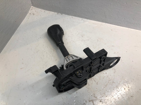 Discovery 2 Automatic Gear Selector TD5 or V8 Land Rover 1998 to 2004 R18125