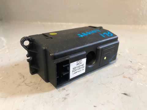 Freelander 1 Clock Radio Digital Display XQH100102 Land Rover 1998 to 2001