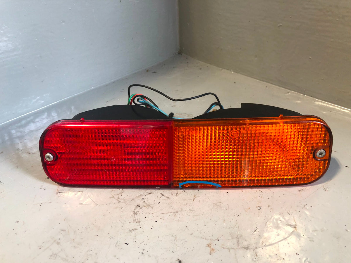 Freelander 1 Rear Light Near Side Indicator Bumper Amber Land Rover 1998 to 2004