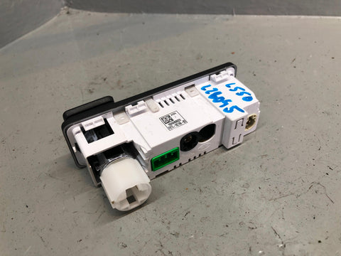 Discovery Sport USB AUX Port 12V FK72 19C166 BD 2014 to 2019 L550 Land Rover