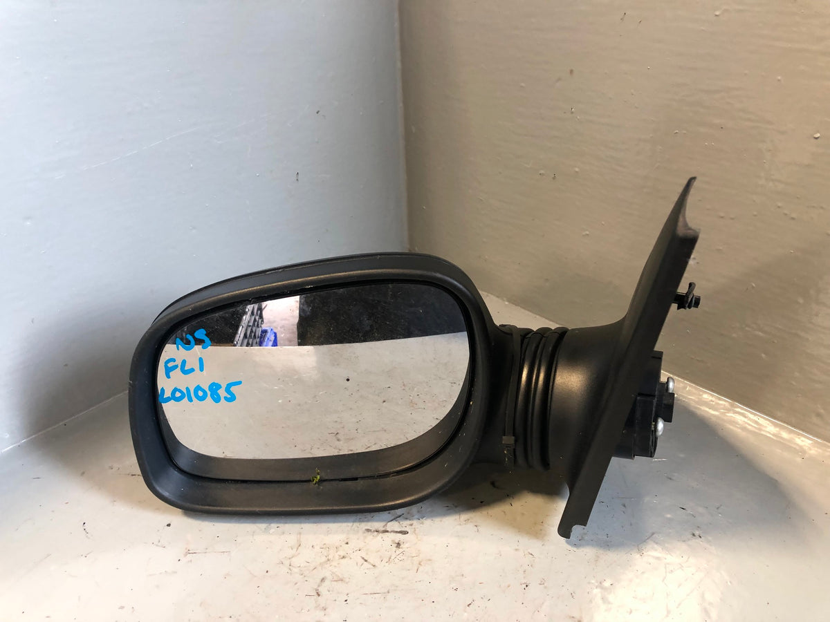 Freelander 1 Door Mirror Electric Near Side Land Rover 1998 to 2001 L01085