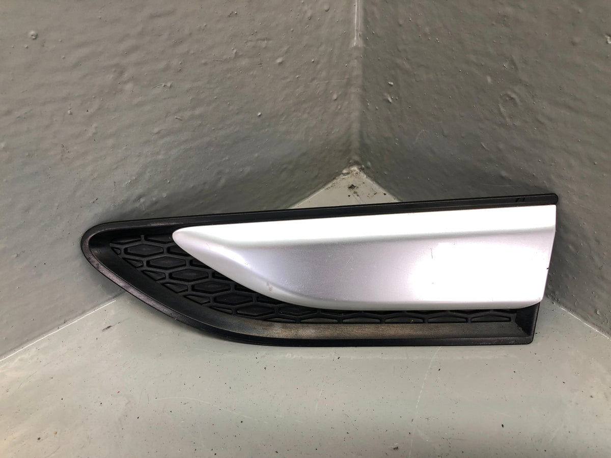 Discovery Sport Wing Trim Near Side FK72 280B1 L550 2014 to 2019 Land Rover