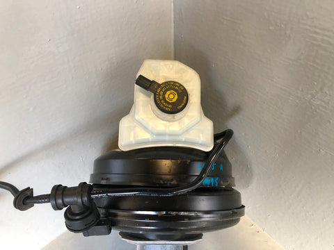 Range Rover L405 Servo Brake Master Cylinder 3.0 TDV6 DPLA-2B195-BA 2013 to 2017