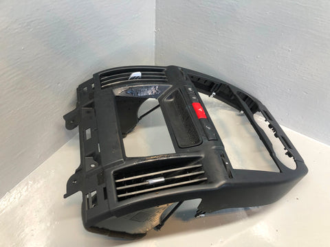 Freelander 2 Centre Dashboard Vents Panel Black Land Rover 2006 to 2011 R06115