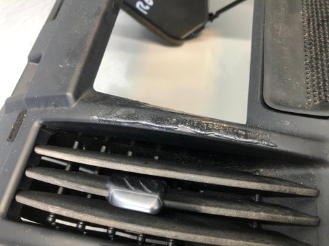 Freelander 2 Centre Dashboard Vents Panel Black Land Rover 2006 to 2011 R06115