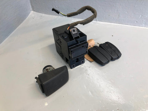 Freelander 2 Ignition Barrel with 2 Key Door Lock Land Rover 2006 to 2015 R06115