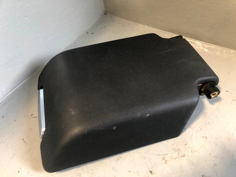 Discovery 3 Centre Console Lid Armrest PVC Faux Leather Land Rover K30075
