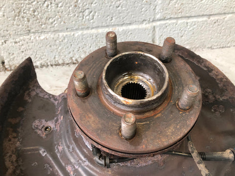 Range Rover L322 Hub Assembly Near Side Front 2002 to 2006 All Models L16125