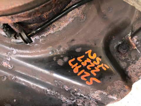 Range Rover L322 Hub Assembly Near Side Front 2002 to 2006 All Models L16125