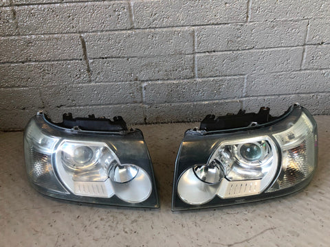 Freelander 2 Headlights Pair Xenon Left and Right Spares 2006 to 2010 Land Rover