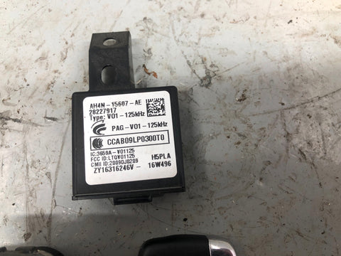Discovery Sport Key Remote and Blade with Door Lock L550 Land Rover L29016
