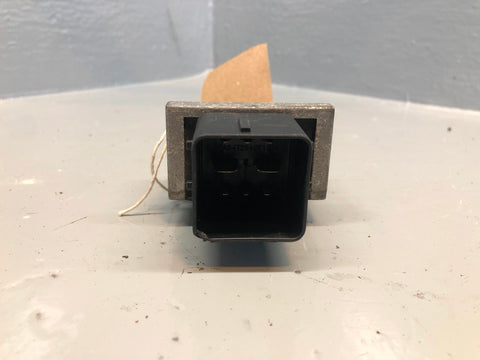 Freelander 2 Glow Plug Relay AV61-12A343-BA 2.2 TD4 Land Rover 2006 to 2014