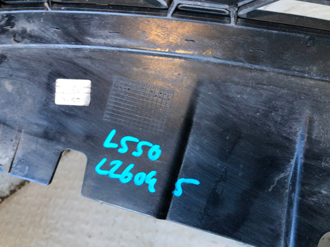 Discovery Sport Grille Front in Black Silver L550 Land Rover 2014 to 2019 L26095