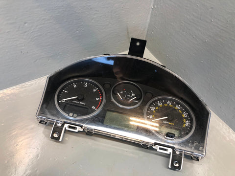 Freelander 2 Instrument Cluster BH5210849EF 2.2 TD4 Land Rover 2011 to 2014